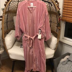 Pink velvet duster